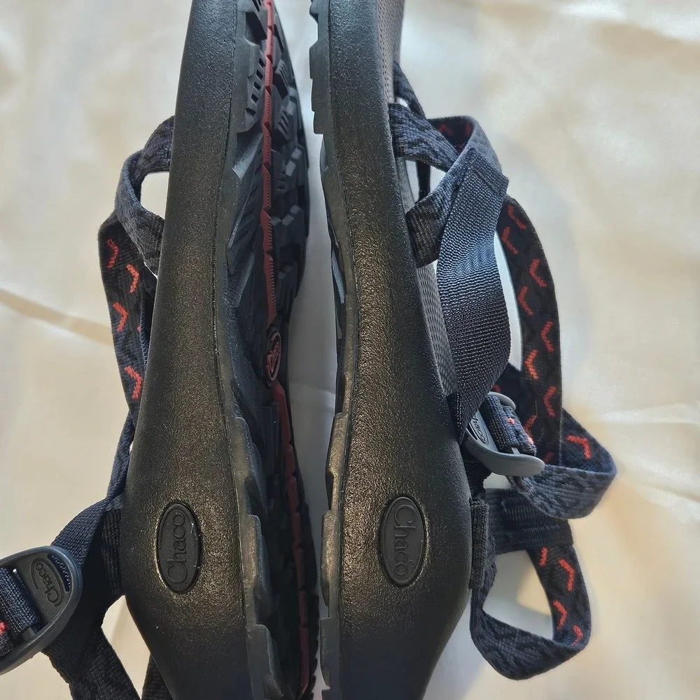 Chaco Men's‎ Classic Sandals in Stepped Navy 11